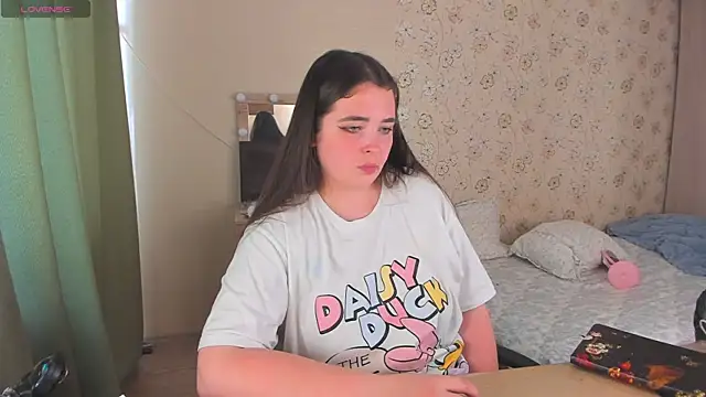 Alice next door online show from 06/15/26, 01:24