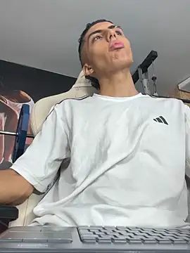 Mister Obsession online show from 09/26/25, 07:07