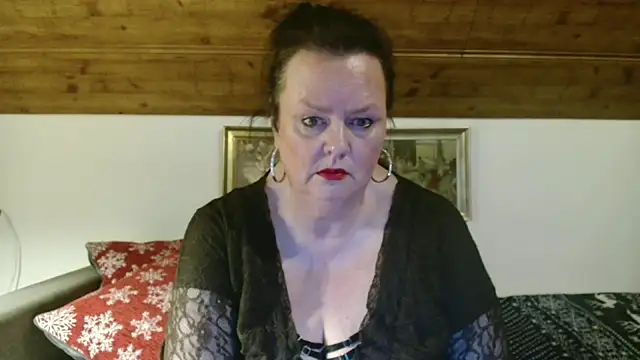 TiffanyMature online show from 01/05/26, 05:27