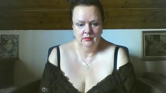 TiffanyMature online show from 03/20/26, 09:47