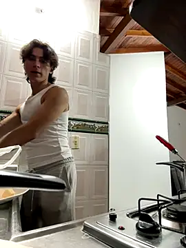 Snapshot of AlexanderHall chatting on 10/30/25, 02:02 AlexanderHall online show from 10/30/25, 02:02