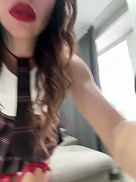 Snapshot of Oksiandfray chatting on 10/15/25, 12:05 Oksiandfray online show from 10/15/25, 12:05