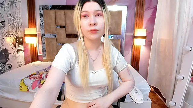 Melody Lolii online show from 09/22/25, 05:59