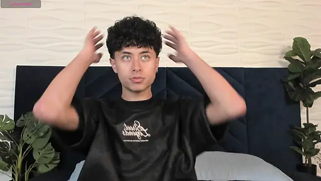 NoahDupont online show from 10/05/25, 08:07