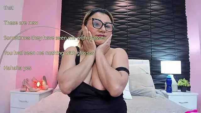 Nataly Foley online show from 09/13/25, 12:49