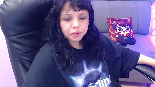 minnie cake online show from 11/27/25, 10:56