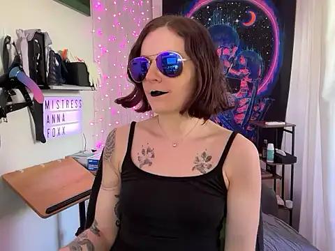 mistressannafoxx online show from 09/22/25, 08:33