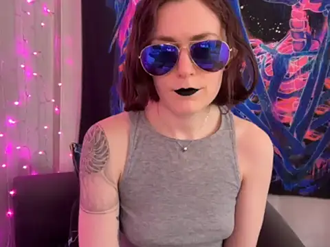 mistressannafoxx online show from 09/25/25, 08:45