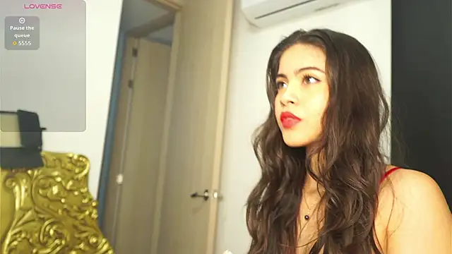 Snapshot of AKASHHAAA chatting on 10/09/25, 10:08 AKASHHAAA online show from 10/09/25, 10:08