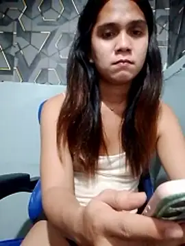 Snapshot of lexyyr17 chatting on 01/19/26, 12:31 lexyyr17 online show from 01/19/26, 12:31