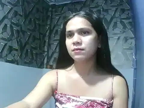Snapshot of lexyyr17 chatting on 02/16/26, 11:23 lexyyr17 online show from 02/16/26, 11:23