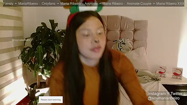 Snapshot of maria_ribeiro chatting on 12/20/24, 03:36 maria ribeiro online show from 12/20/24, 03:36