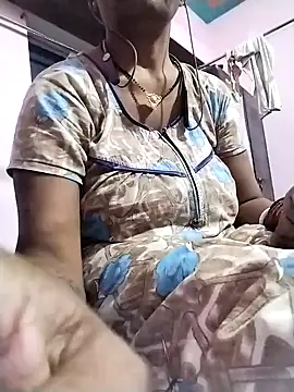 Snapshot of Shruti_Bhabhi38 chatting on 09/11/25, 05:57 Shruti Bhabhi38 online show from 09/11/25, 05:57