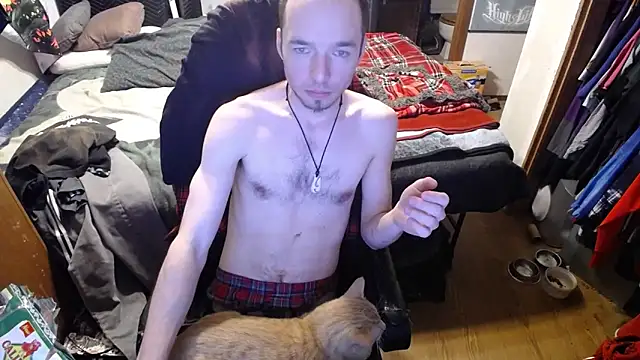 Snapshot of womenhateme69 chatting on 10/09/25, 04:32 womenhateme69 online show from 10/09/25, 04:32