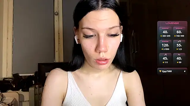 AlfredaBillegas online show from 09/29/25, 06:24