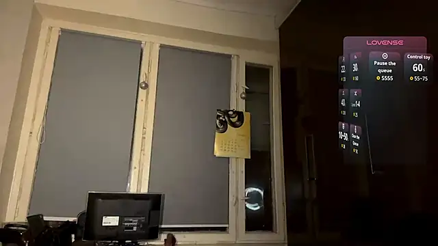 AlfredaBillegas online show from 10/06/25, 05:54