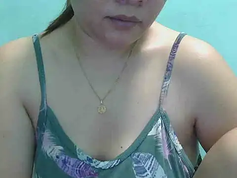 Snapshot of sexychubb101 chatting on 11/19/25, 01:49 sexychubb101 online show from 11/19/25, 01:49