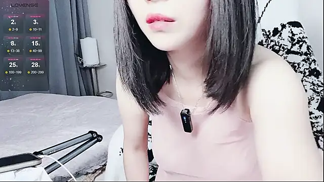 Amy-i online show from 11/03/25, 10:49