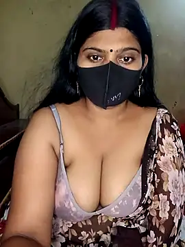reena502 online show from 08/04/26, 04:04