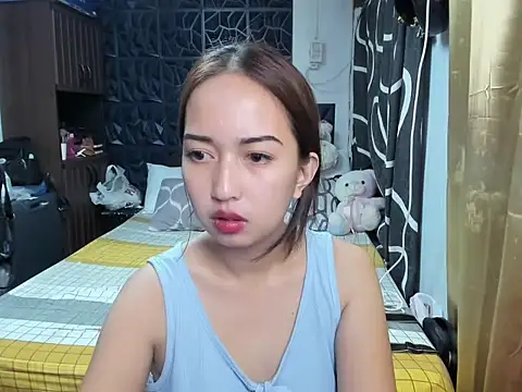 Snapshot of Soft_Angel8 chatting on 11/07/25, 02:28 Soft Angel8 online show from 11/07/25, 02:28