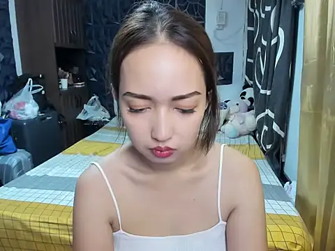 Snapshot of Soft_Angel8 chatting on 11/09/25, 01:53 Soft Angel8 online show from 11/09/25, 01:53