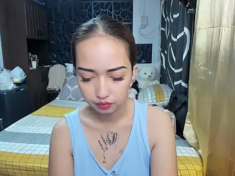 Snapshot of Soft_Angel8 chatting on 11/29/25, 03:26 Soft Angel8 online show from 11/29/25, 03:26