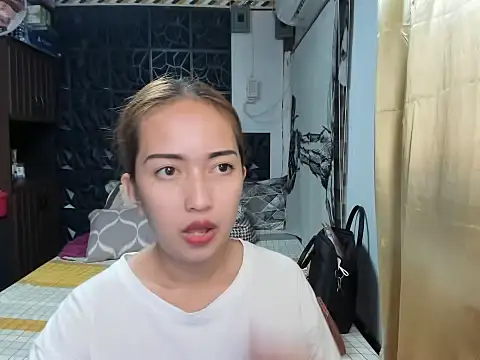 Snapshot of Soft_Angel8 chatting on 01/13/26, 03:06 Soft Angel8 online show from 01/13/26, 03:06