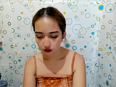 Snapshot of Soft_Angel8 chatting on 02/02/26, 01:43 Soft Angel8 online show from 02/02/26, 01:43