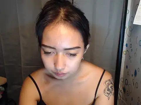 Snapshot of Soft_Angel8 chatting on 05/10/26, 01:00 Soft Angel8 online show from 05/10/26, 01:00