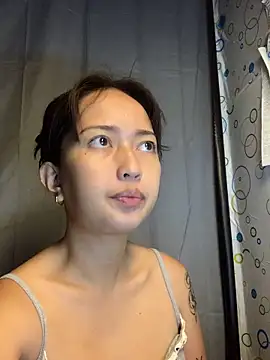 Snapshot of Soft_Angel8 chatting on 05/18/26, 06:52 Soft Angel8 online show from 05/18/26, 06:52