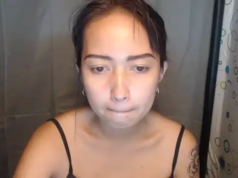 Snapshot of Soft_Angel8 chatting on 05/22/26, 05:25 Soft Angel8 online show from 05/22/26, 05:25