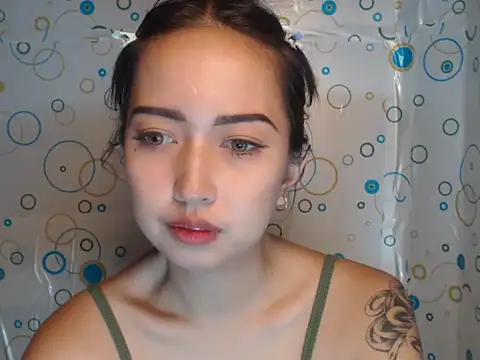 Snapshot of Soft_Angel8 chatting on 06/07/26, 06:06 Soft Angel8 online show from 06/07/26, 06:06
