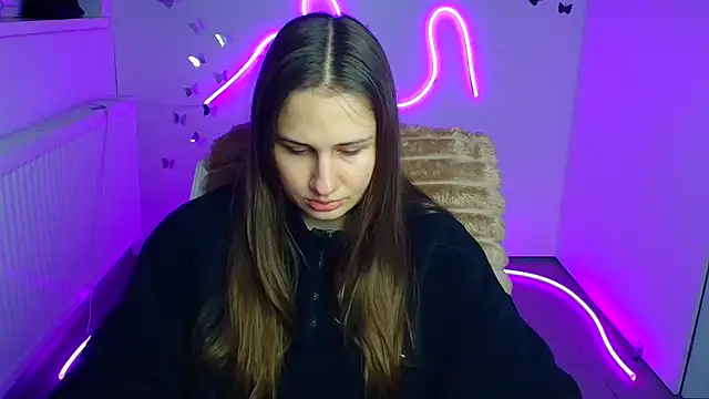 Stefanie Sweet online show from 04/29/26, 05:44
