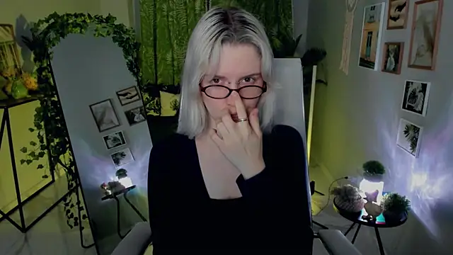 BethanyCloud online show from 06/10/26, 02:23