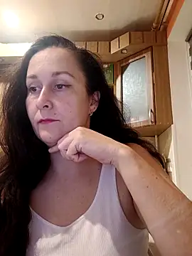 Amandda  online show from 09/28/25, 05:51