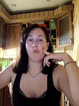 Amandda  online show from 07/28/26, 07:15