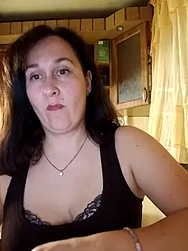 Amandda  online show from 07/28/26, 07:39