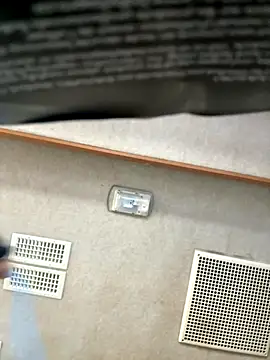 Snapshot of speakonit chatting on 10/03/25, 05:32 speakonit online show from 10/03/25, 05:32