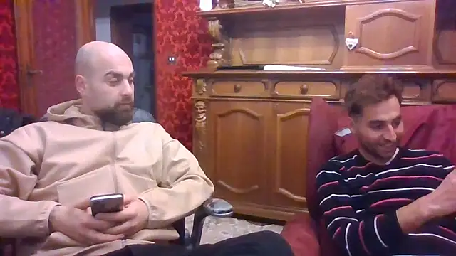 omihaze94 online show from 12/19/25, 03:52