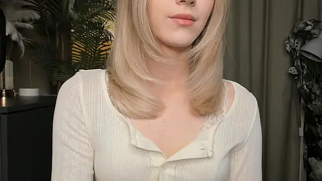 ChinBonnell online show from 12/15/25, 05:44