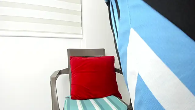 Hector 21  online show from 11/17/25, 11:21