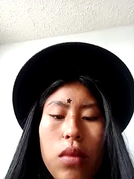 Snapshot of vanesa51 chatting on 09/19/25, 04:07 vanesa51 online show from 09/19/25, 04:07