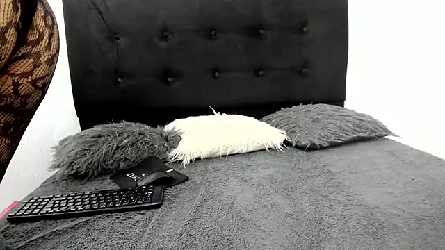 amy lennox online show from 07/28/26, 12:59