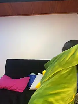 Snapshot of hotwife26 chatting on 10/29/25, 12:51 hotwife26 online show from 10/29/25, 12:51