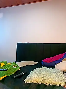 hotwife26 online show from 12/03/25, 03:10