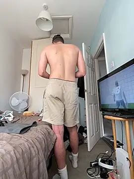 Snapshot of shyandchilling chatting on 09/21/25, 03:02 shyandchilling online show from 09/21/25, 03:02