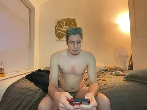 Snapshot of shyandchilling chatting on 10/25/25, 05:08 shyandchilling online show from 10/25/25, 05:08