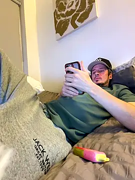 Snapshot of shyandchilling chatting on 12/01/25, 07:08 shyandchilling online show from 12/01/25, 07:08