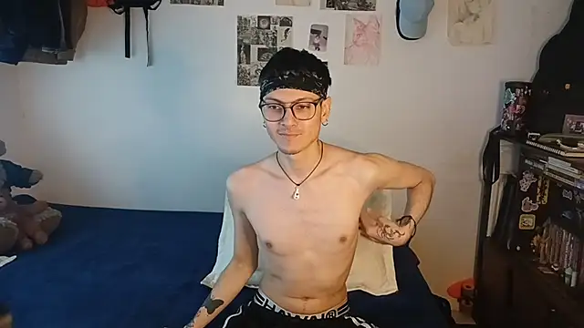 Dioniso guy8 online show from 10/07/25, 07:22