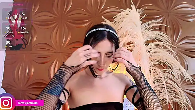 Snapshot of Jazmintorress chatting on 09/26/25, 01:15 Jazmintorress online show from 09/26/25, 01:15